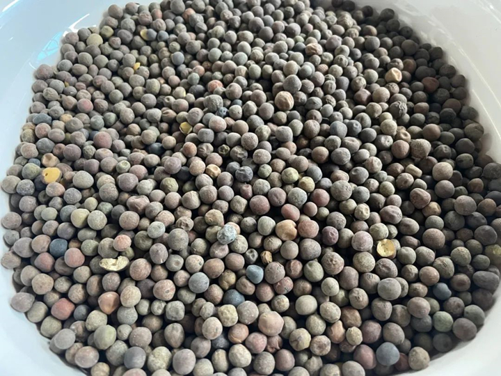 增加曲坯的密度和稳定性