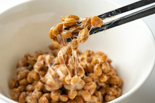 Natto Powder Popular Science Series - 01 A Globally Certified 'Natural Fibrinolytic Agent' — A Hidden Guardian for Cardiovascular Health