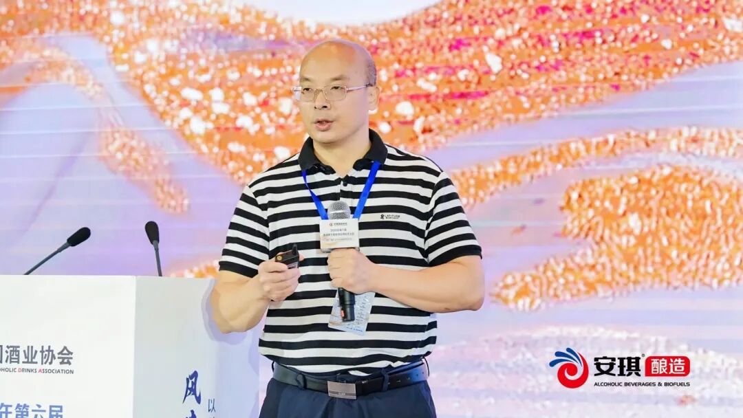 王德良教授:给酿造微生物装上“实时监控” 王德良教授:给酿造微生物装上“实时监控”